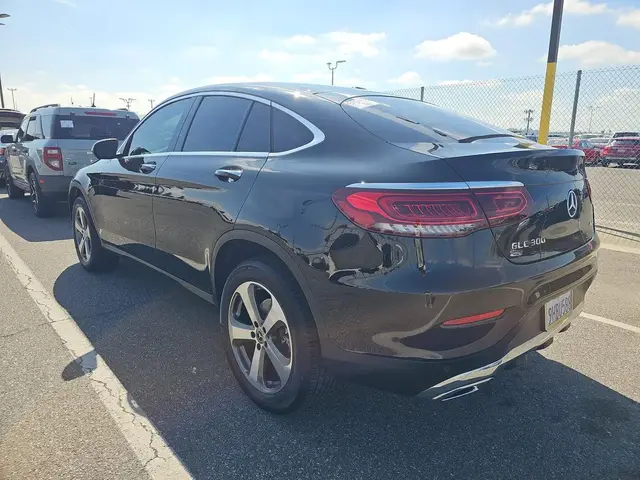MERCEDES-BENZ GLC 300 4MATIC 2023