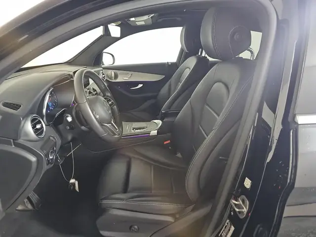 MERCEDES-BENZ GLC 300 4MATIC 2023