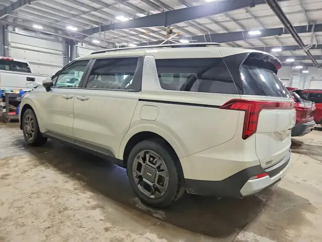 KIA CARNIVAL EX 2025