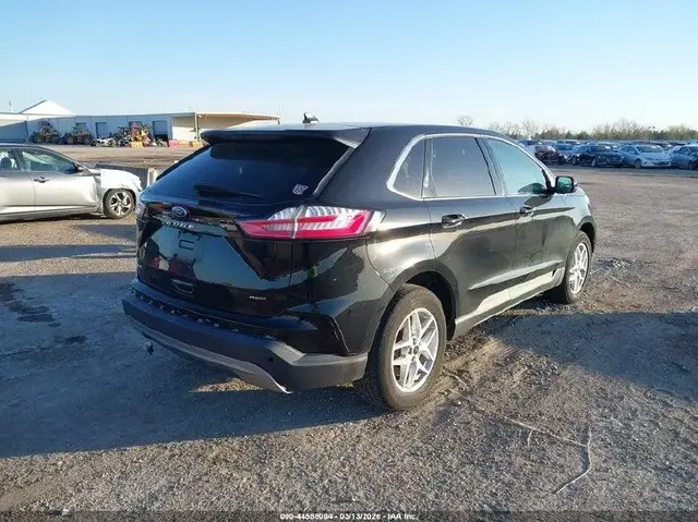 FORD EDGE SEL 2023