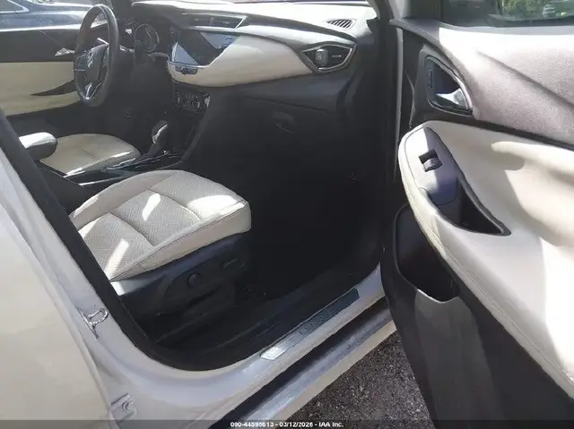 BUICK ENCORE GX ESSENCE 2022