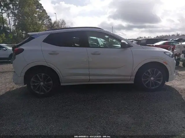 BUICK ENCORE GX ESSENCE 2022