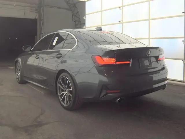 BMW 3 SERIES SEDAN 330I 2022