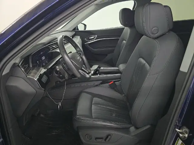AUDI E-TRON PREMIUM 2022