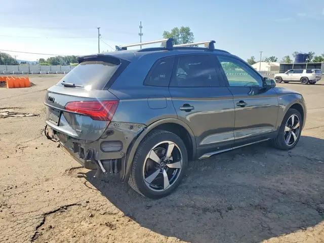 AUDI Q5 ТЕХНОЛОГИЧНЫЙ 2022