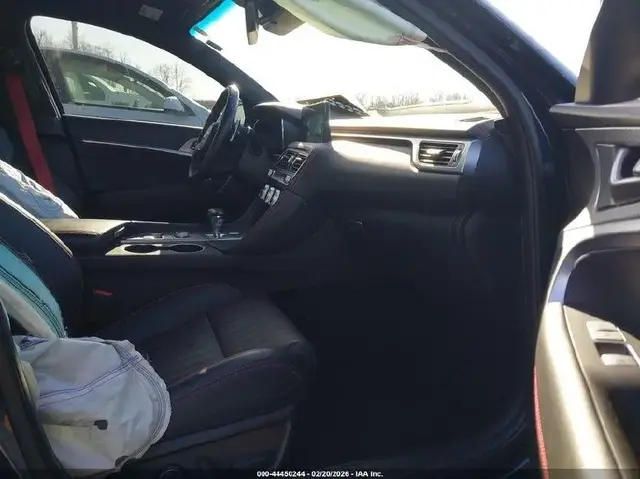 GENESIS G70 2023