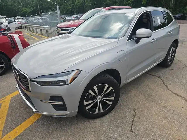 VOLVO XC60 T8 2023
