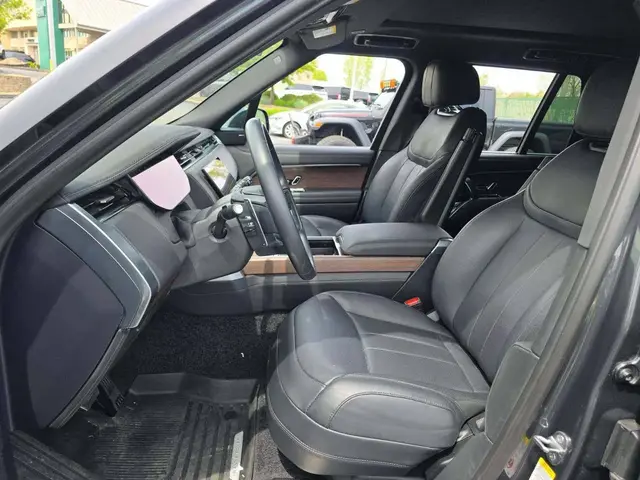 LAND ROVER ROVER RANGE ROVER SE 2023