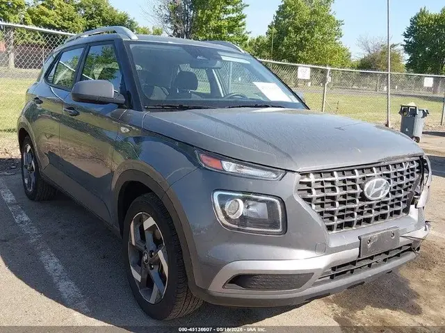 HYUNDAI VENUE 2024
