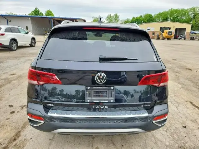 VOLKSWAGEN TAOS SEL 2021