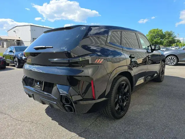 BMW XM 2023