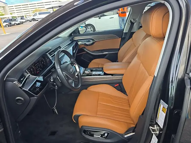 AUDI A8 L 2023