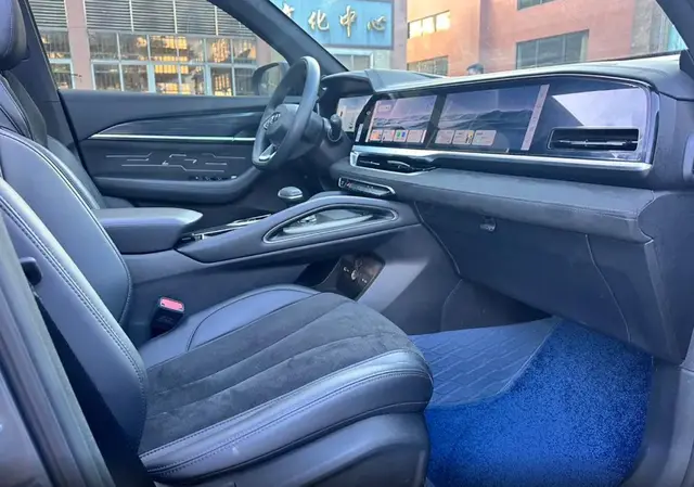 GEELY XINGYUE L 2022