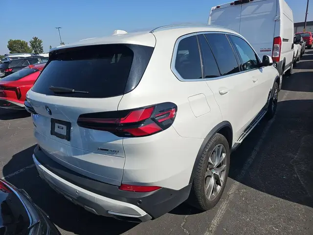BMW X5 SPORTS ACTIVITY VEHICLE 2024