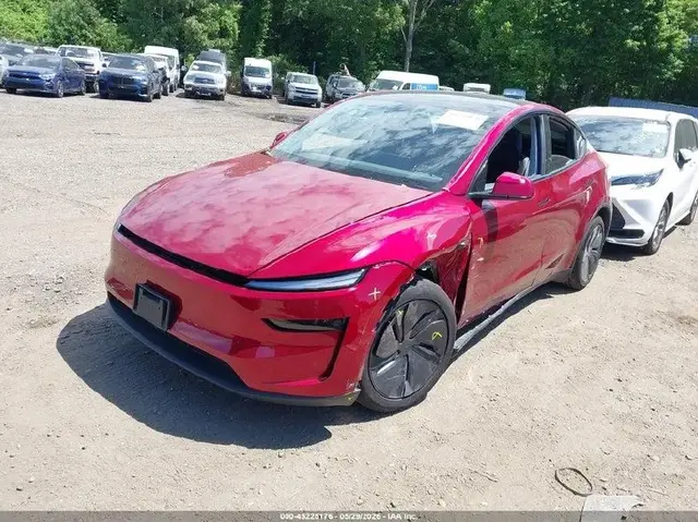 TESLA MODEL Y ALL-WHEEL 2026