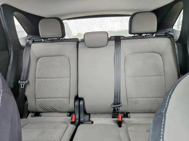 FORD ESCAPE SE 2022