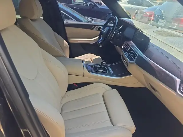 BMW X5 SPORTS ACTIVITY VEHICLE 2022