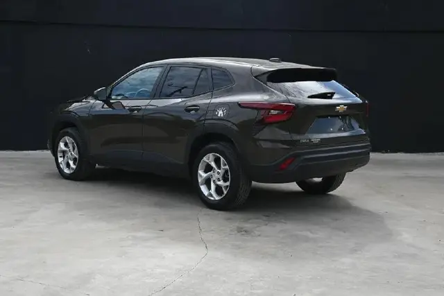 CHEVROLET TRAX LS 2023
