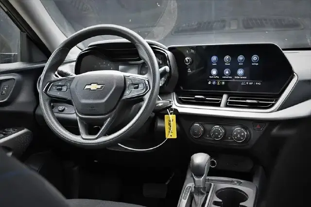 CHEVROLET TRAX LS 2023