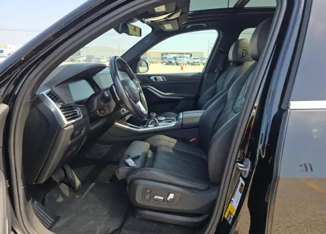 BMW X5 SPORTS ACTIVITY VEHICLE 2023