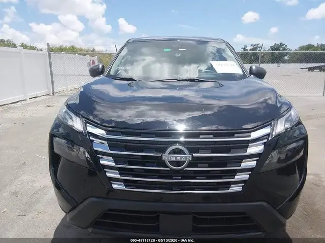 NISSAN ROGUE 2024