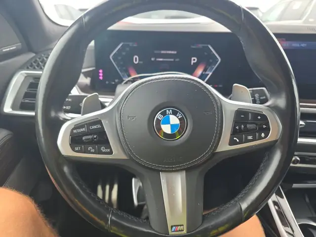 BMW X7 SPORTS ACTIVITY VEHICLE 2022