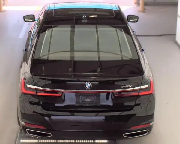 BMW 7 SERIES КОЖАНЫЙ САЛОН РАЗДЕЛЬНЫЙ КЛИМАТ-КОНТРОЛЬ СИСТЕМА АВТОМАТИЧЕСКОЙ ПАРКОВКИ PARKING ASSISTANT PLUS (ДАТ 2022