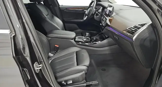 BMW X3 ПАНОРАМНАЯ КРЫША КОЖАНЫЙ САЛОН НАВИГАЦИЯ КЛИМАТ-КОНТРОЛЬ (ВКЛЮЧАЯ УПРАВЛЕНИЕ ДЛЯ ЗАДНИХ ПАССАЖИРОВ) 2023