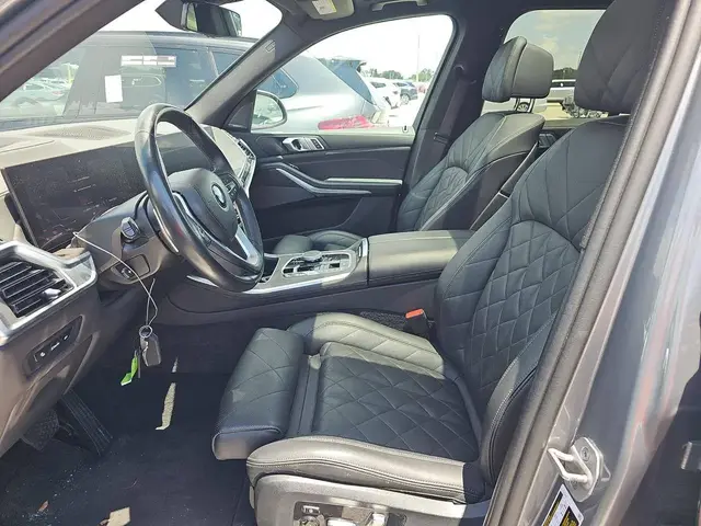 BMW X5 SPORTS ACTIVITY VEHICLE 2024