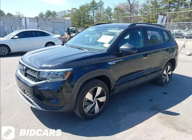 VOLKSWAGEN TAOS 1.5T S 2024