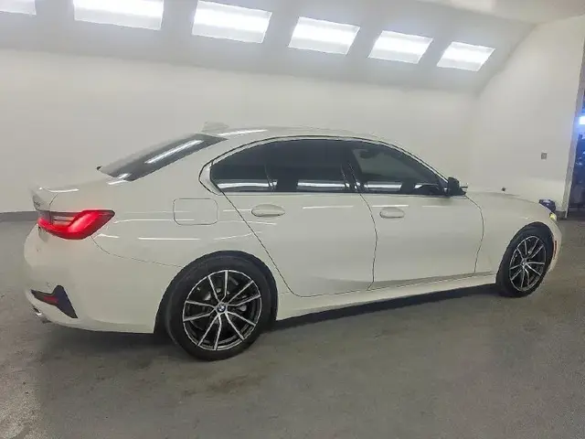 BMW 330I 2021
