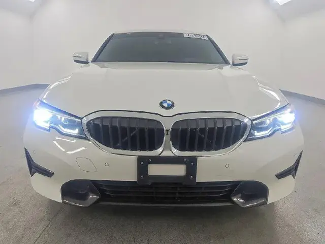 BMW 330I 2021