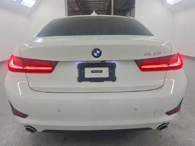 BMW 330I 2021