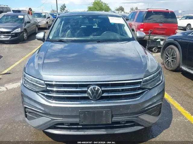 VOLKSWAGEN TIGUAN 2024