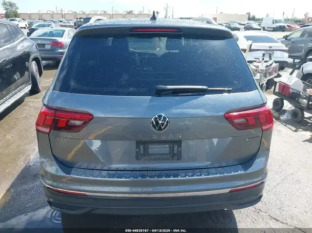 VOLKSWAGEN TIGUAN 2024