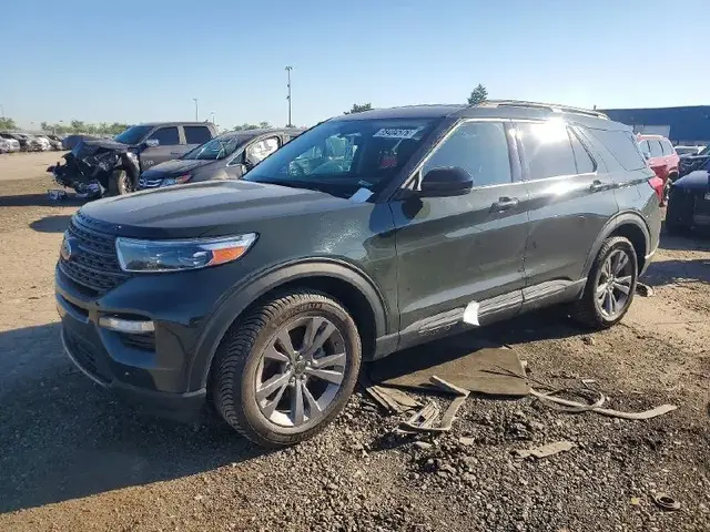 FORD EXPLORER XLT 2022