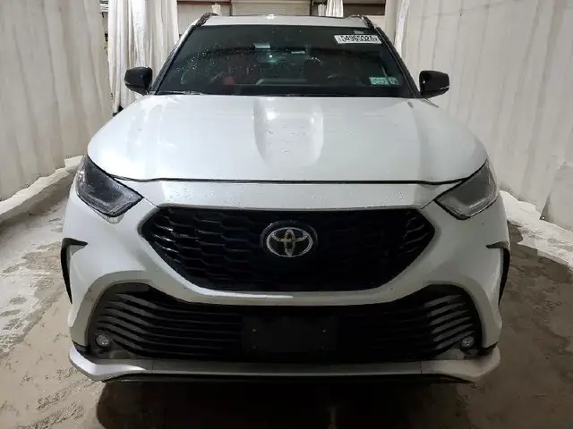 TOYOTA HIGHLANDER XSE 2022