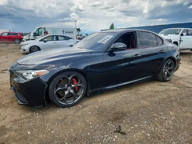 ALFA ROMEO GIULIA TI Q4 2017