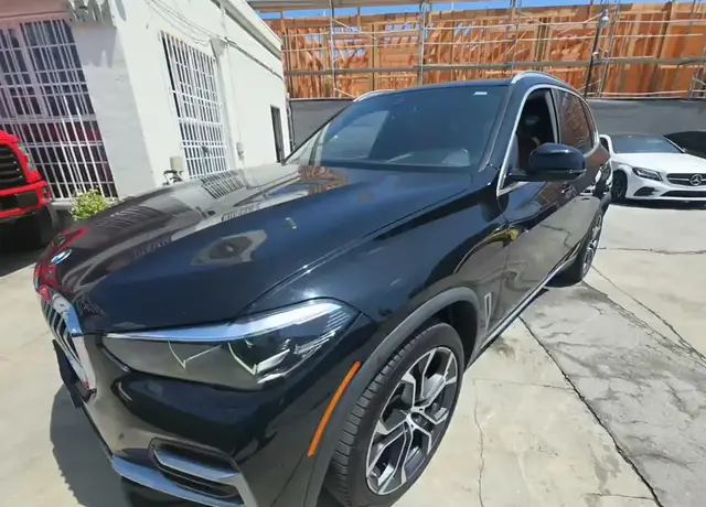 BMW X5 2023
