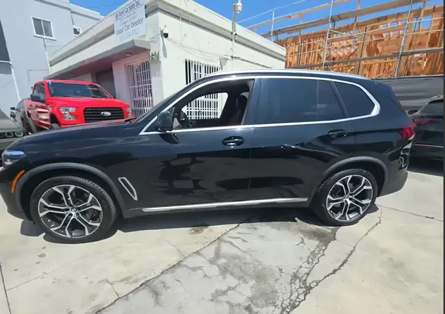 BMW X5 2023