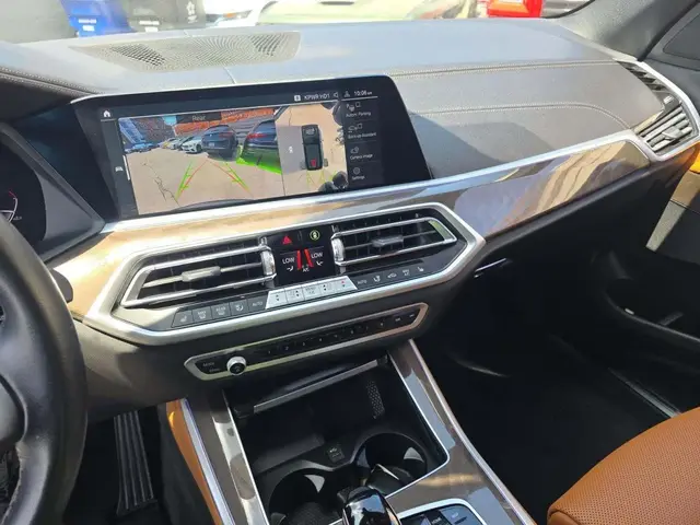 BMW X5 2023
