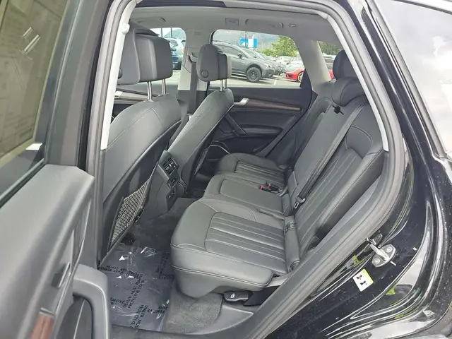 AUDI Q5 КОМФОРТНЫЙ 2022