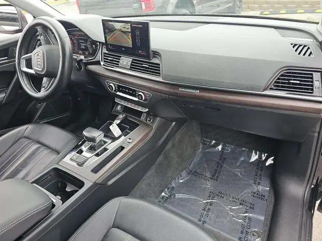 AUDI Q5 КОМФОРТНЫЙ 2022