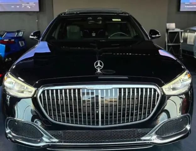 MERCEDES-BENZ MAYBACH. РОСКОШНАЯ 4-МЕСТНАЯ КОНФИГУРАЦИЯ САЛОНА С РАЗДЕЛЬНЫМИ ЗАДНИМИ СИДЕНЬЯМИ (EXECUTIVE REAR SEA 2023