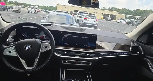 BMW X7 КОЖАНЫЙ САЛОН ПАНОРАМА 3-ЗОННЫЙ КЛИМАТ ПАРКТРОНИКИ ПЕРЕД/ЗАД УДЕРЖАНИЕ В ПОЛОСЕ СИСТЕМА ПРЕДУПРЕЖДЕН 2023