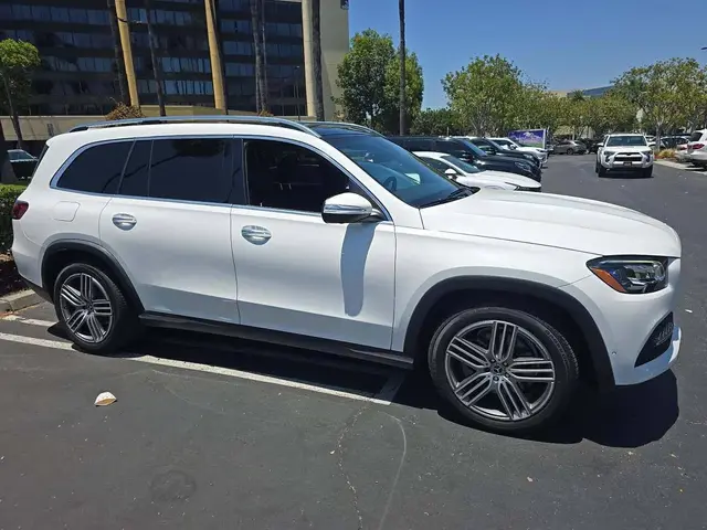 MERCEDES-BENZ GLS 450 4MATIC 2022
