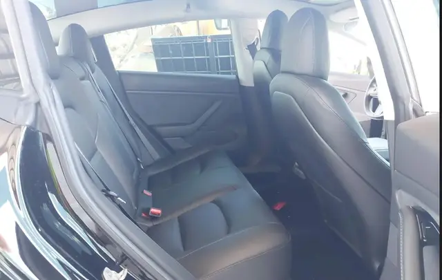 TESLA MODEL 3 СТЕКЛЯННАЯ ПАНОРАМНАЯ КРЫША АВТОПИЛОТ ПРЕМИАЛЬНЫЙ КОЖАНЫЙ САЛОН БОЛЬШОЙ ЦЕНТРАЛЬНЫЙ ДИСПЛЕЙ ЭЛЕКТРОП 2019
