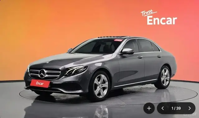 MERCEDES-BENZ E200 AVANTGARDE 2017
