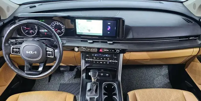 KIA CARNIVAL PRESTIGE 2021