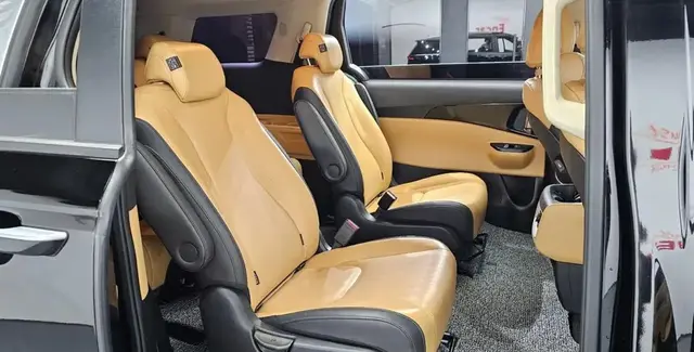 KIA CARNIVAL PRESTIGE 2021